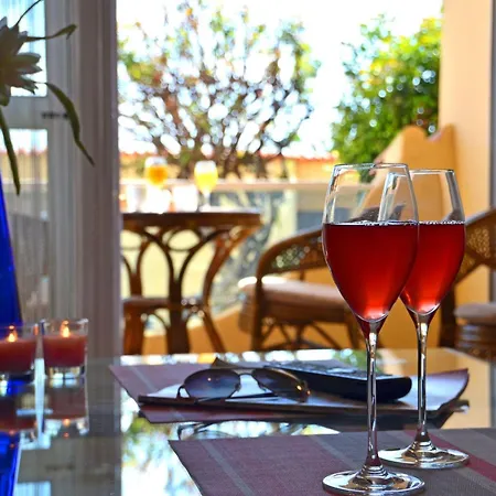 Apartmán Wunderschoene In Mit Gemeinsamem Pool- Terrasse Und Ga By Interhome