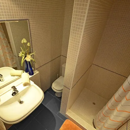 Wunderschoene In Mit Gemeinsamem Pool- Terrasse Und Ga By Interhome Daire