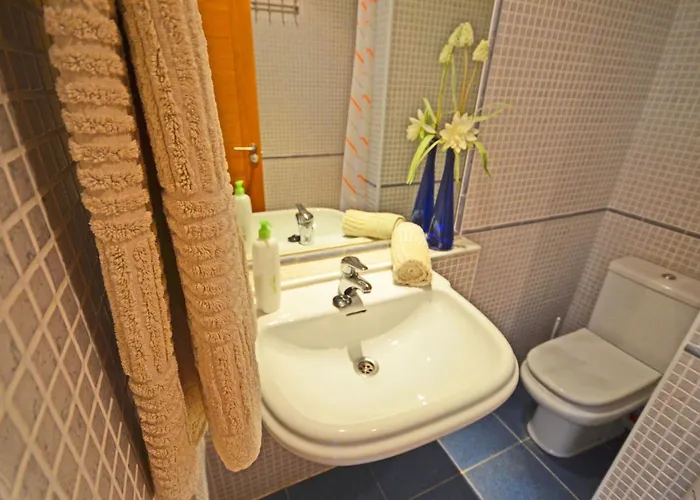 דירה Wunderschoene In Mit Gemeinsamem Pool- Terrasse Und Ga By Interhome